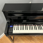 Yamaha CLP585 Polished Ebony Digital Piano With Matching Stool: Serial No: BCVH01008 | Second Hand