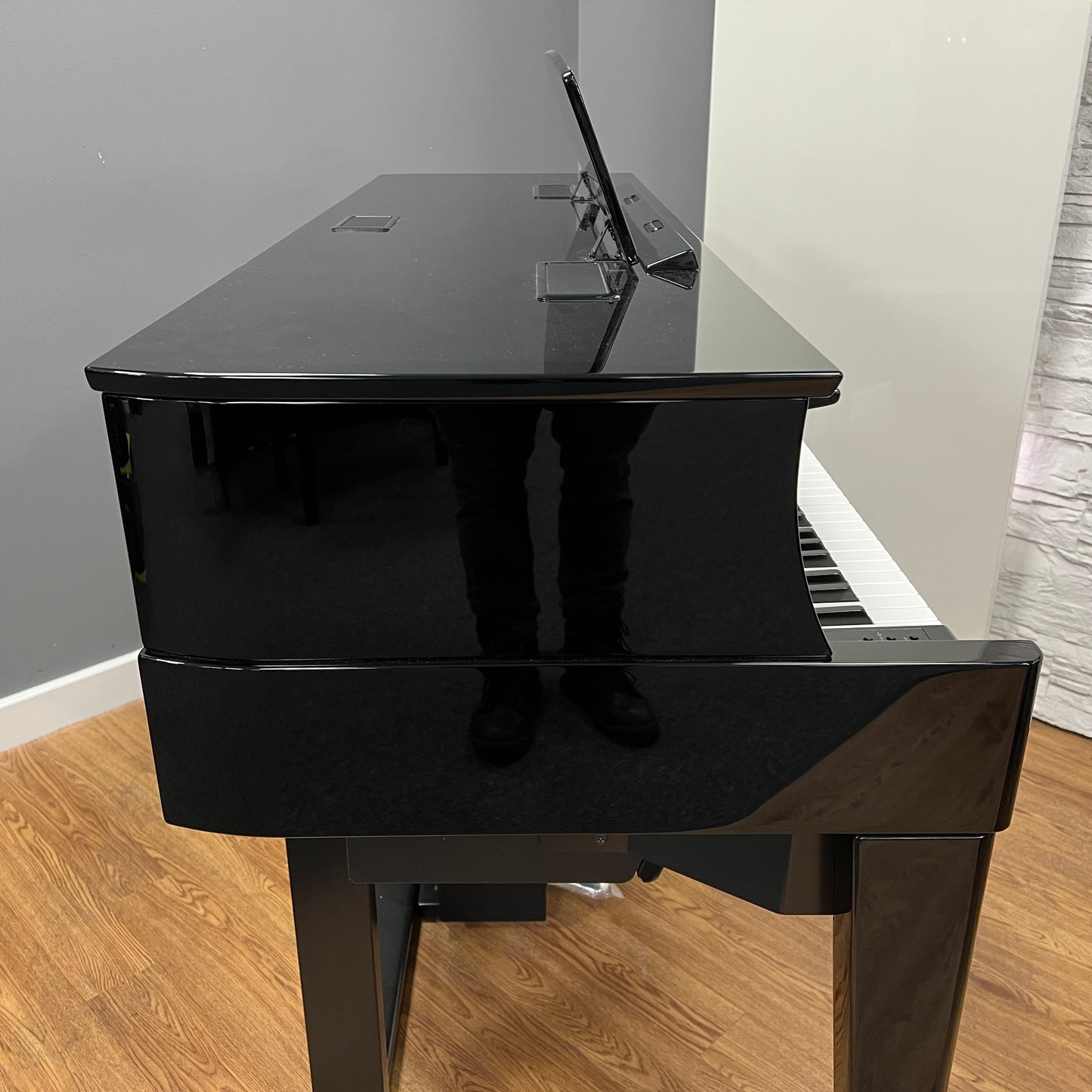 Yamaha AvantGrand N1x Hybrid Piano: Ex Display: Serial No: BCZP01002 | Ex Display Model