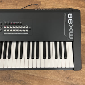 Second Hand Yamaha MX88 88 Note Synthesizer Keyboard; Black: Serial No: BBDM01002
