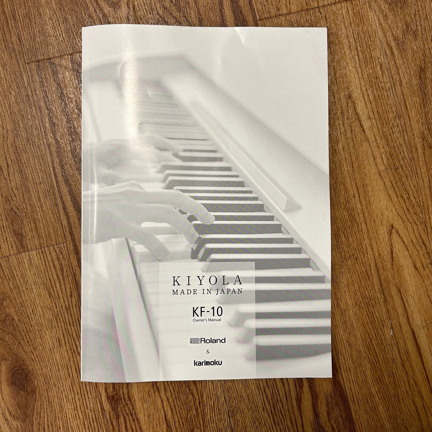 Roland Kiyola KF10 Artisan Digital Piano; Solid Wood Cabinet; Oak with Matching Stool: Serial No: Z6Q7692 | Ex Demo Model