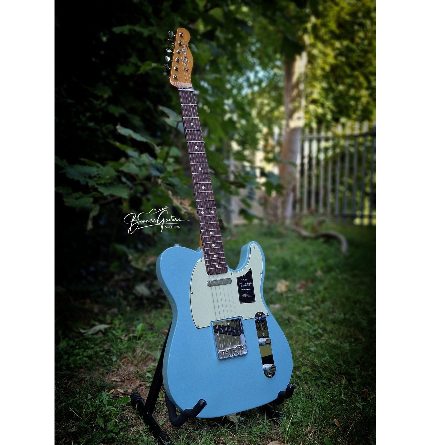 Fender Vintera II 60's Telecaster Rosewood Sonic Blue Guitar