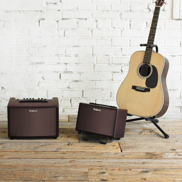 Roland AC33 Battery Operated Portable Acoustic Amplifier | Bonners ...