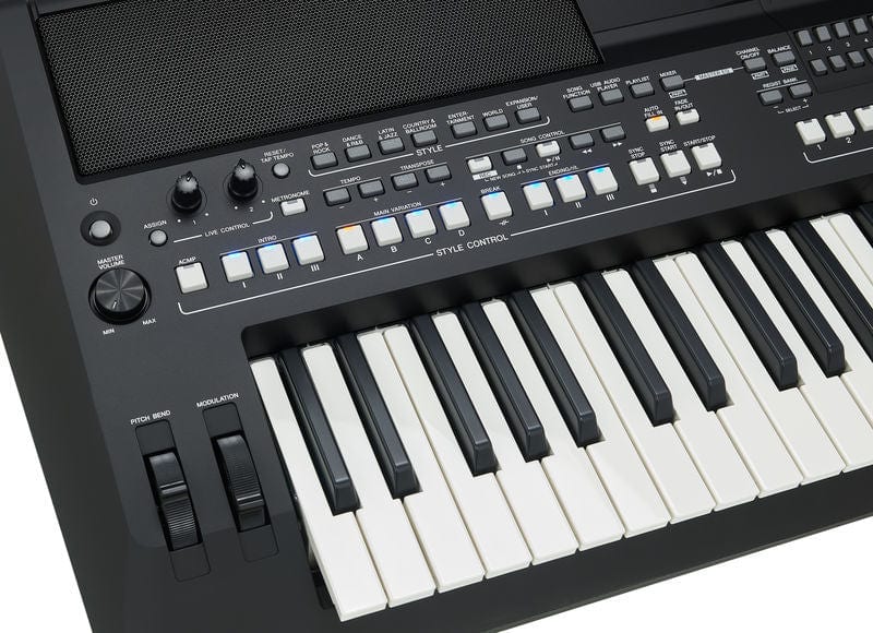 Yamaha PSR-SX600 Keyboard Workstation